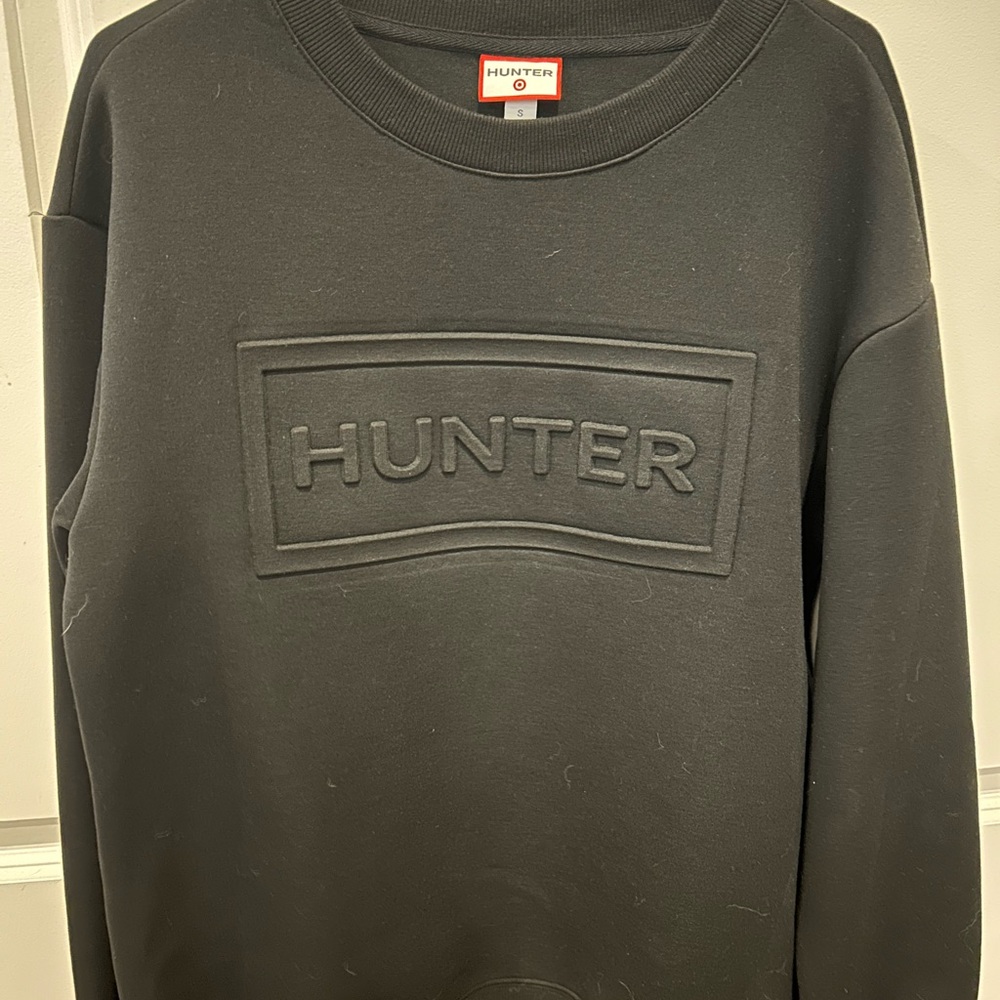 Hunter Black Crewneck Sweater Classic Design